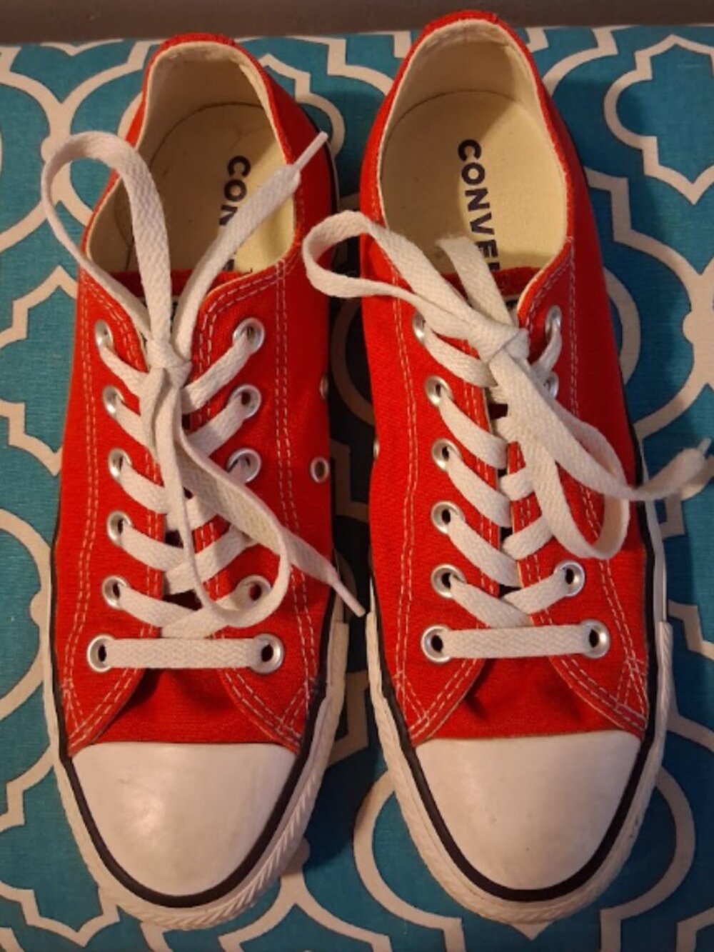 Converse Chuck Taylor All Star Low Top Sneakers in Red, Size 8